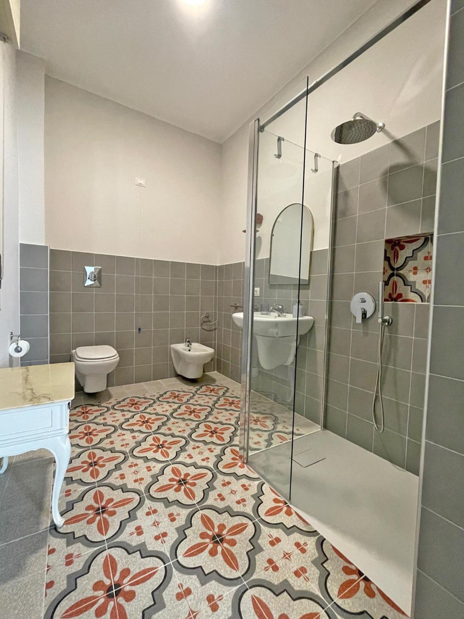 Isola - Smart Aparthotel Messina Exteriör bild